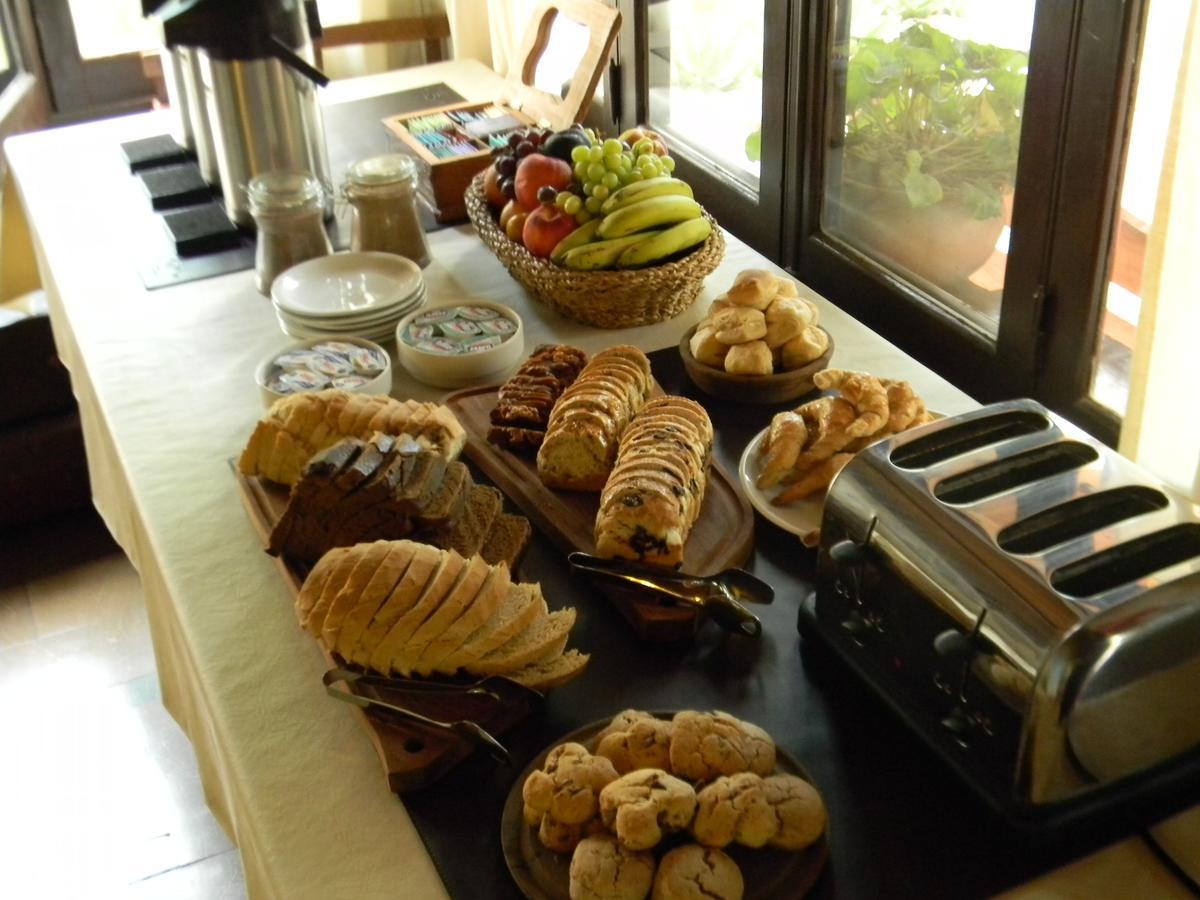 Las Acacias - Posada De Campo บียา เฮเนรัล เบลกราโน ภายนอก รูปภาพ